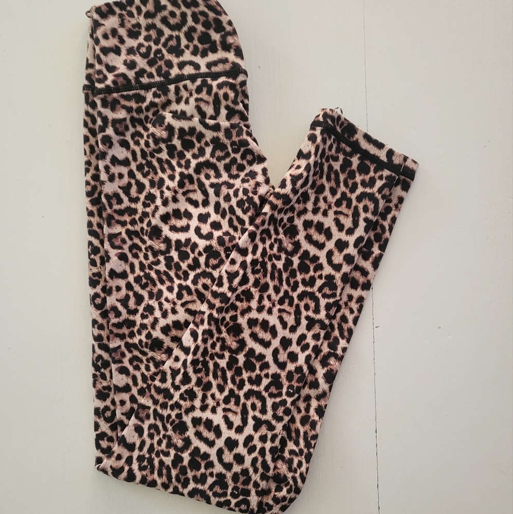 LAST CHANCE OR DONATING Zyia leggings